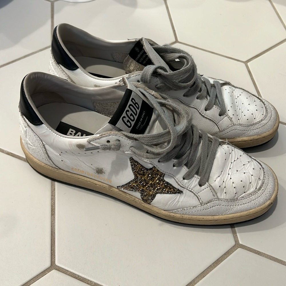 Authentic. Golden Goose, Ballstar. Women’s size 39. In great condition